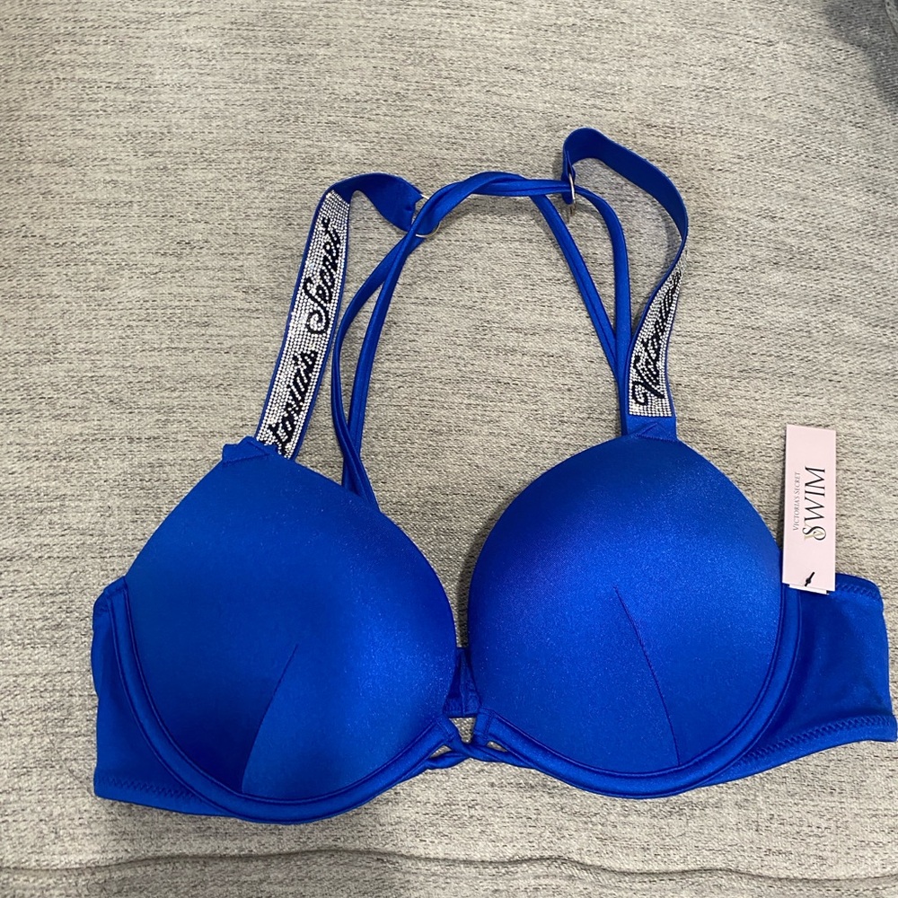 Victoria's Secret Vibrant Blue Bra